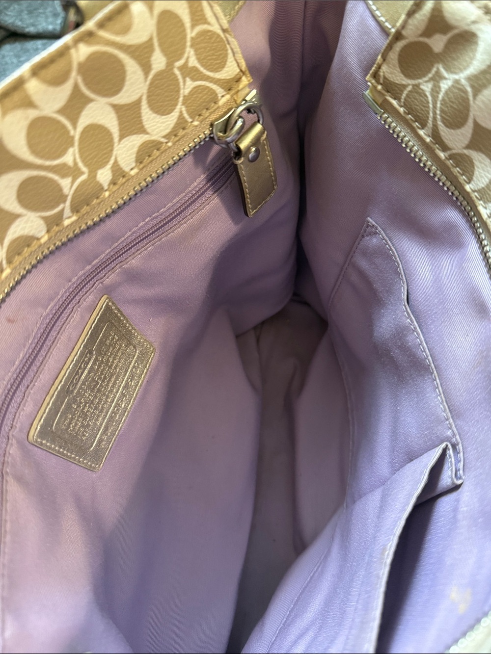 Coach Chelsea Heritage Stripe Signature Tote Bag - Picture 6 of 13